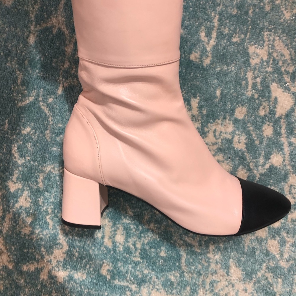 L'INTERVALLE Pink and Black Ankle Boots